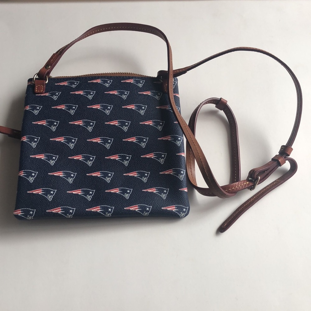 Dooney & Bourke New England Patriots Bag - Picture 3 of 8